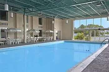 Freeport Plaza Hotel