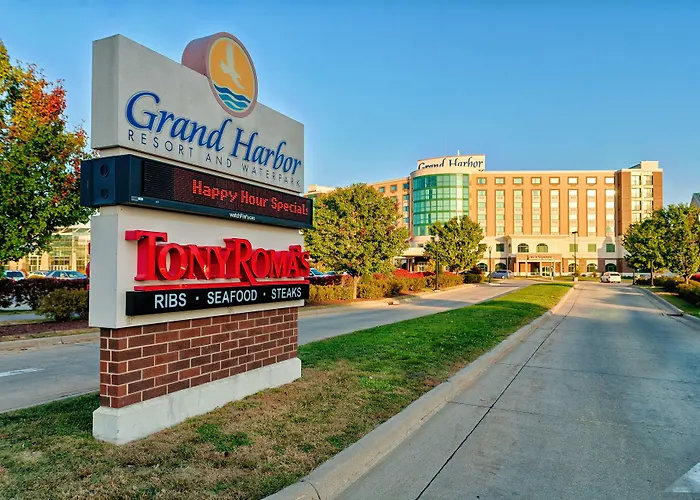 Grand Harbor Resort